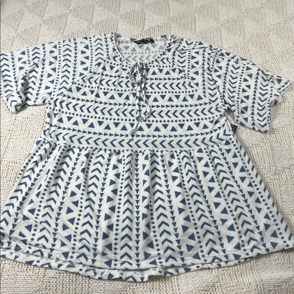 Unique Spectrum blouse